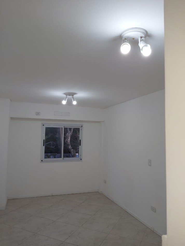 Excelente Departamento En Venta 1 Ambiente Centro Monte Grande