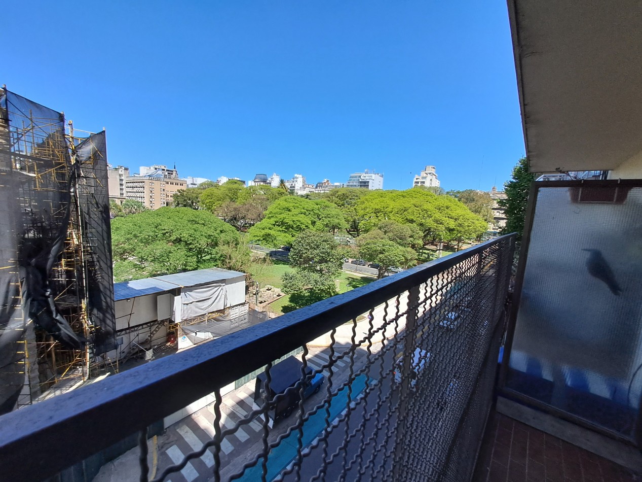 Venta Hermoso departamento de 1 ambiente con balcon  Recoleta 