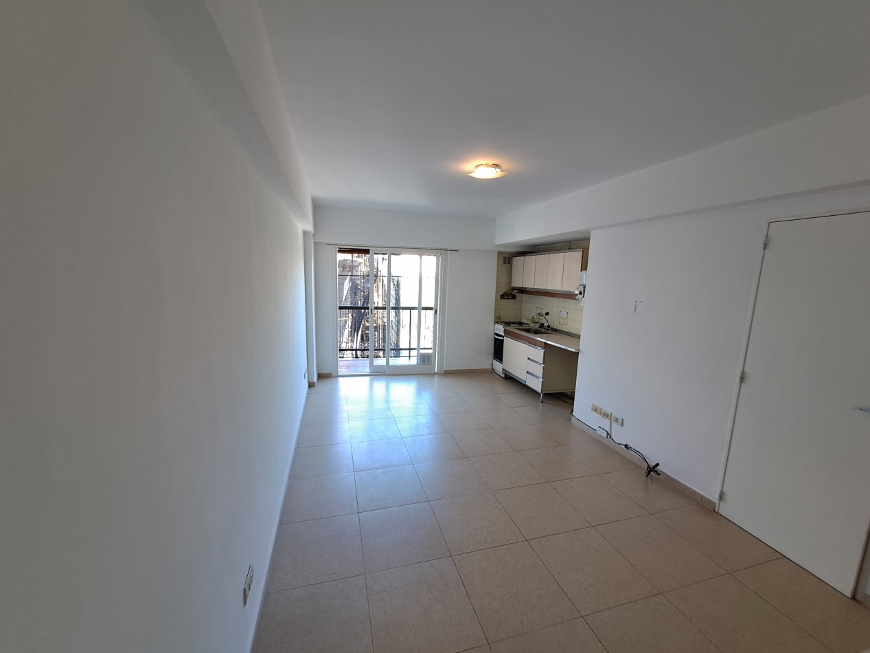 Venta Hermoso departamento de 1 ambiente con balcon  Recoleta 