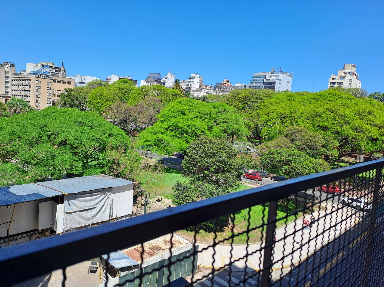 Venta Hermoso departamento de 1 ambiente con balcon  Recoleta 