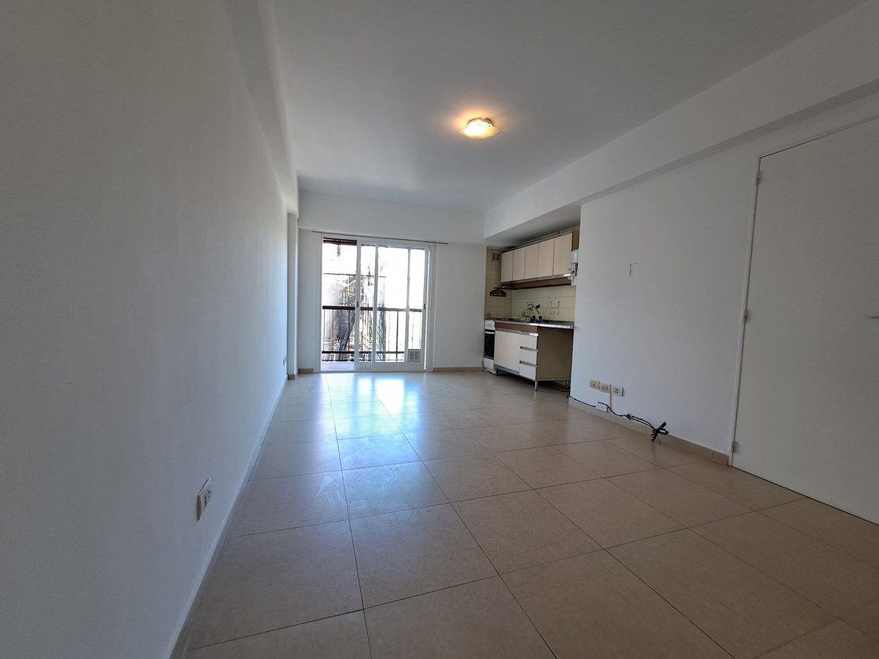 Venta Hermoso departamento de 1 ambiente con balcon  Recoleta 