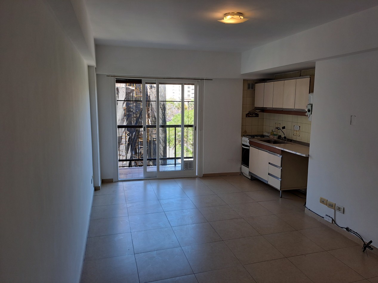 Venta Hermoso departamento de 1 ambiente con balcon  Recoleta 